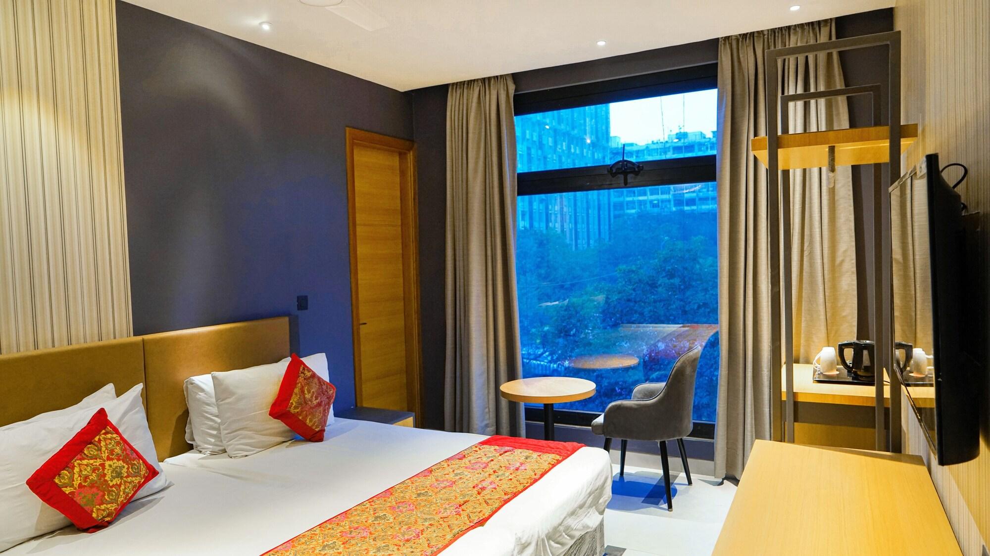 Hotel Bluestone Nehru Place By The Cosy Hotels Нью-Дели Экстерьер фото